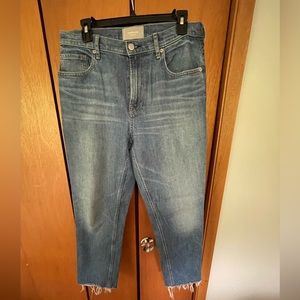 Everland “The Cheeky Jean”, size 30, cropped jeans w/ raw hem